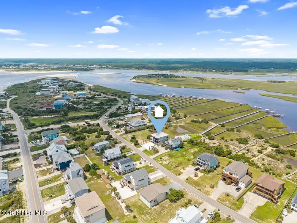 6620 Kings Lynn Drive Oak Island, NC 28465