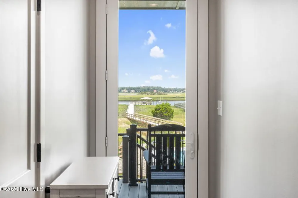6620 Kings Lynn Drive Oak Island, NC 28465