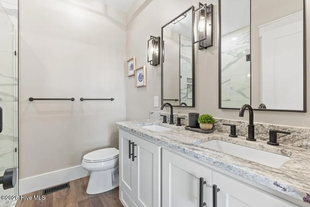 6620 Kings Lynn Drive Oak Island, NC 28465