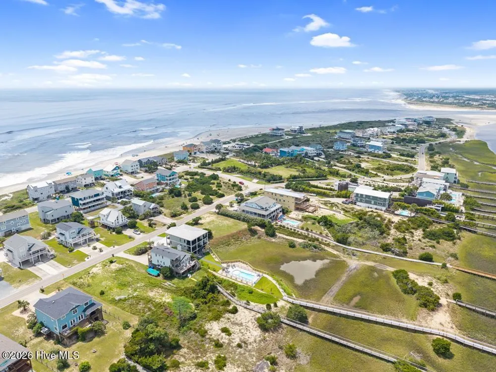 6620 Kings Lynn Drive Oak Island, NC 28465