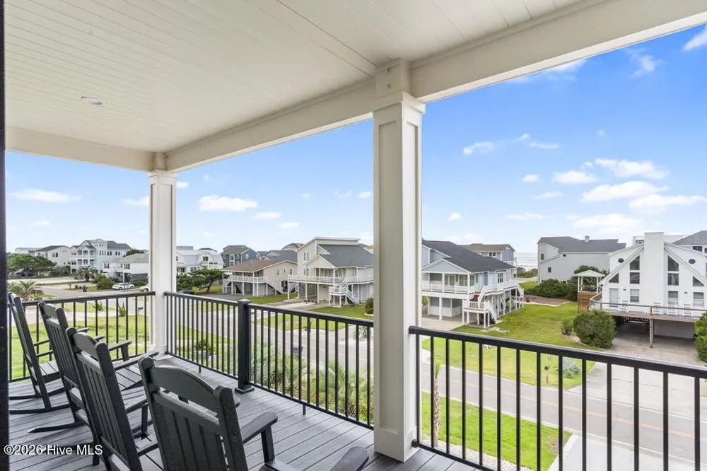 6620 Kings Lynn Drive Oak Island, NC 28465