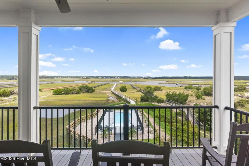6620 Kings Lynn Drive Oak Island, NC 28465