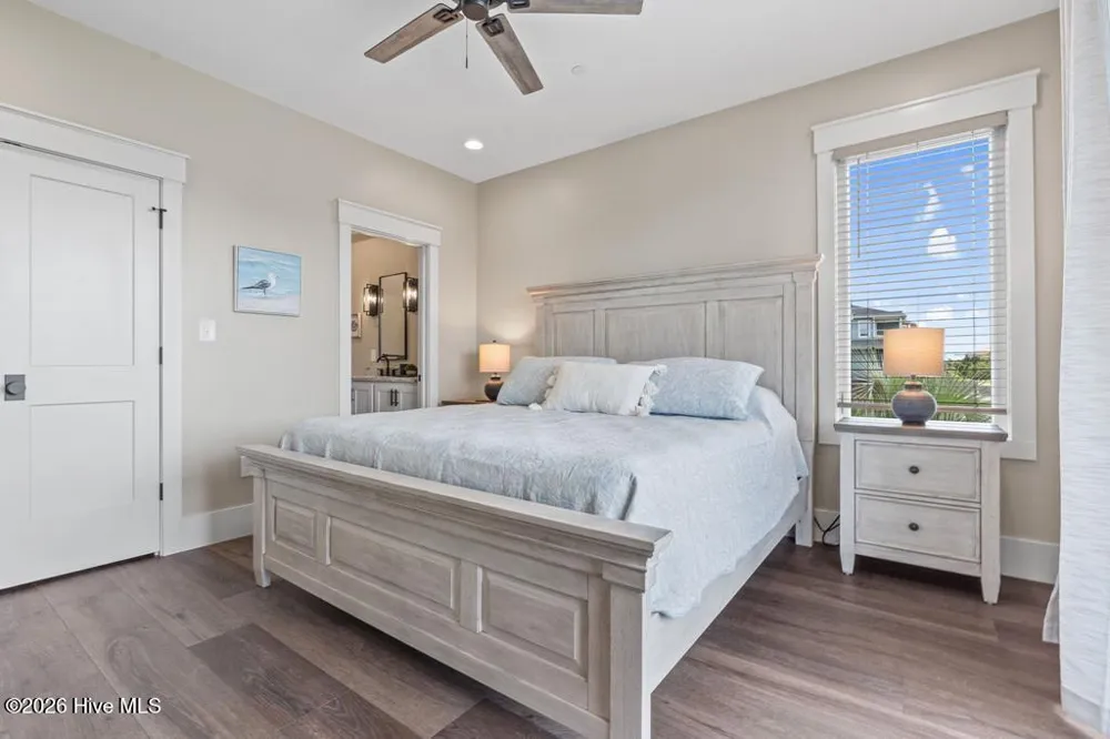 6620 Kings Lynn Drive Oak Island, NC 28465