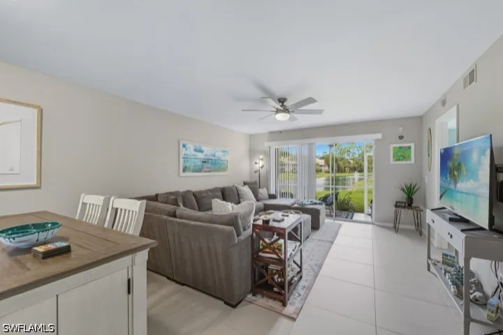 Robin Hood Circle #104 Naples, FL 34104