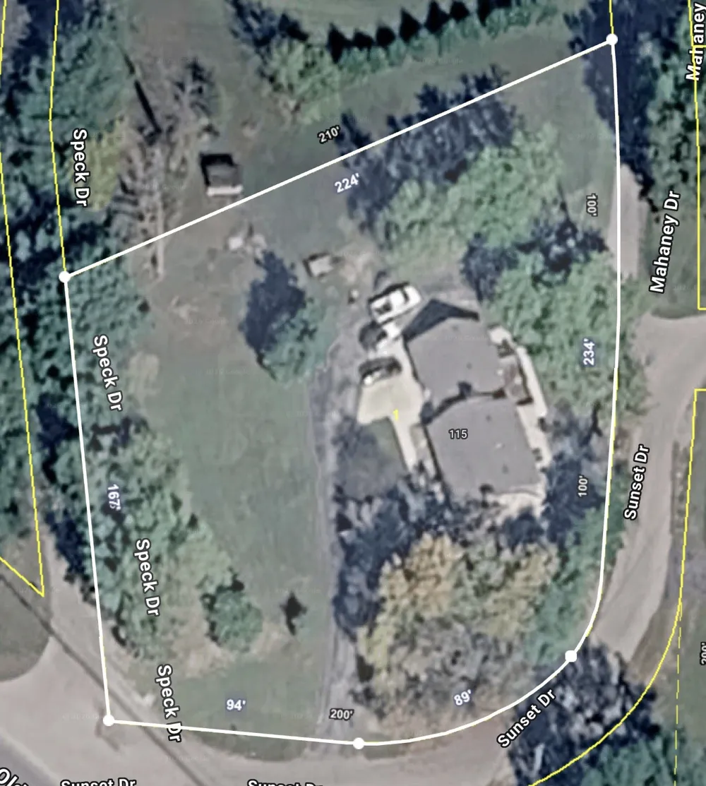 115 Sunset Dr Livingston, TN 38570