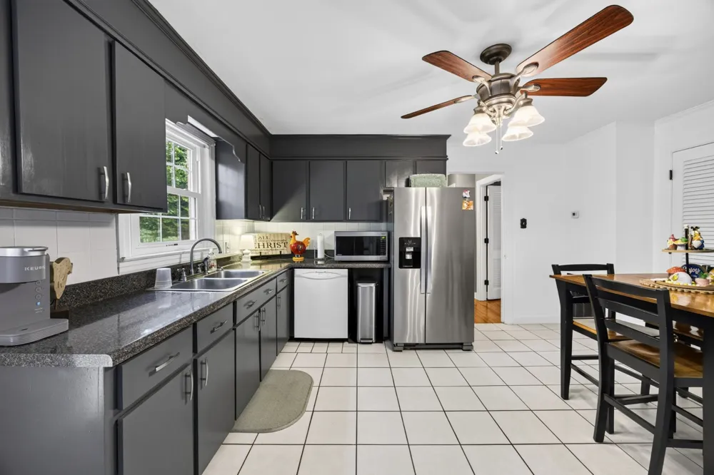 115 Sunset Dr Livingston, TN 38570