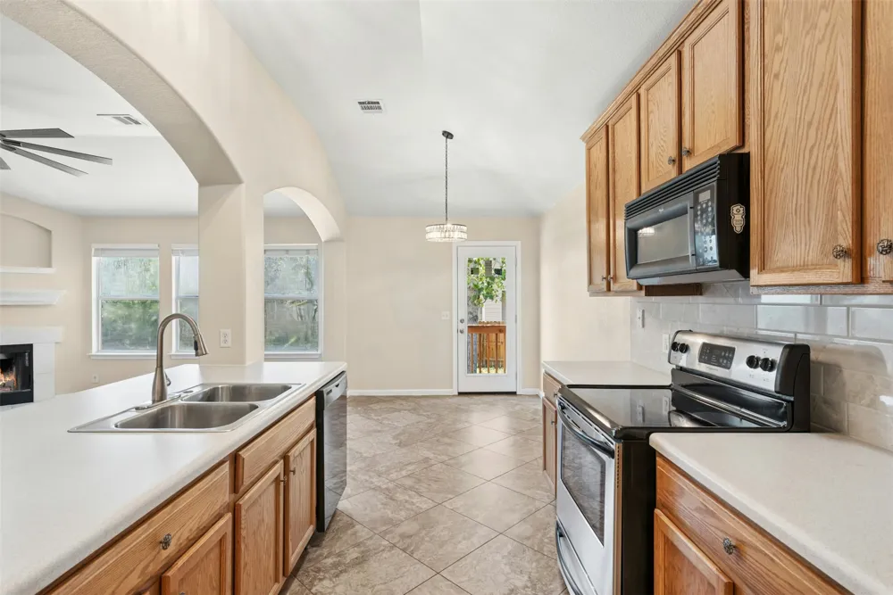 11407 Murchison Street Manor, TX 78653