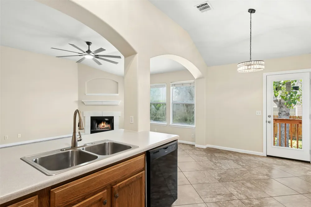 11407 Murchison Street Manor, TX 78653