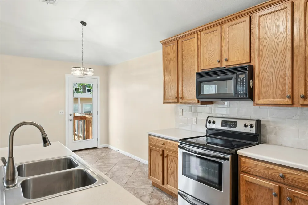11407 Murchison Street Manor, TX 78653