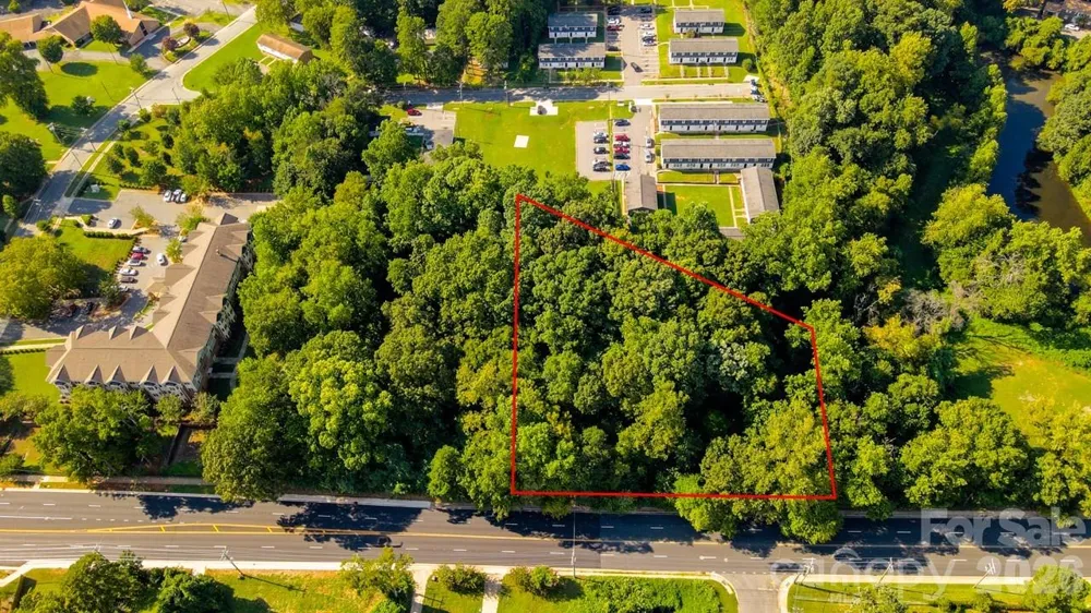 1800 West Boulevard Charlotte, NC 28208