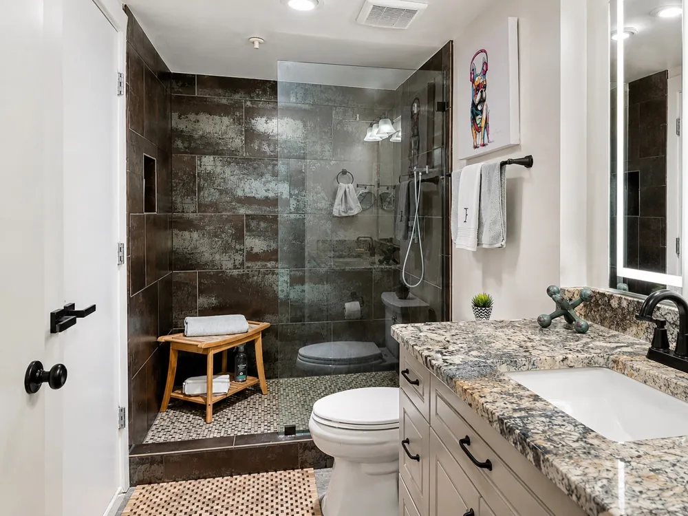 2502 Live Oak Street #322 Dallas, TX 75204