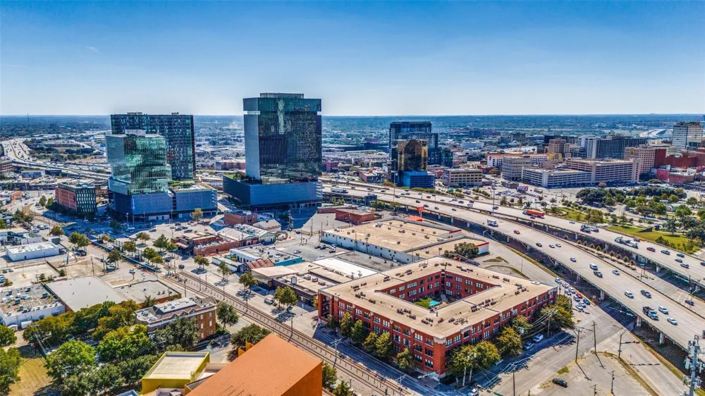 2502 Live Oak Street #322 Dallas, TX 75204