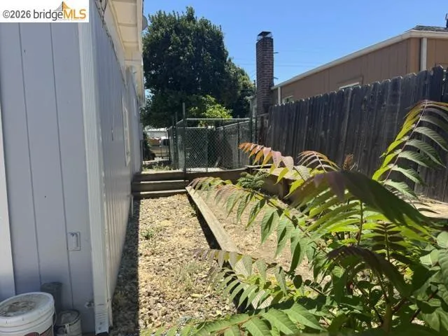 35 E 16Th St Antioch, CA 94509