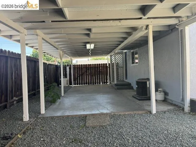 35 E 16Th St Antioch, CA 94509