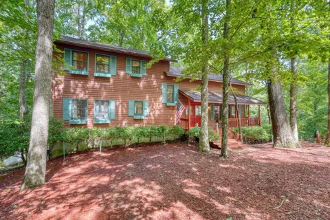854 Frog Pond Road