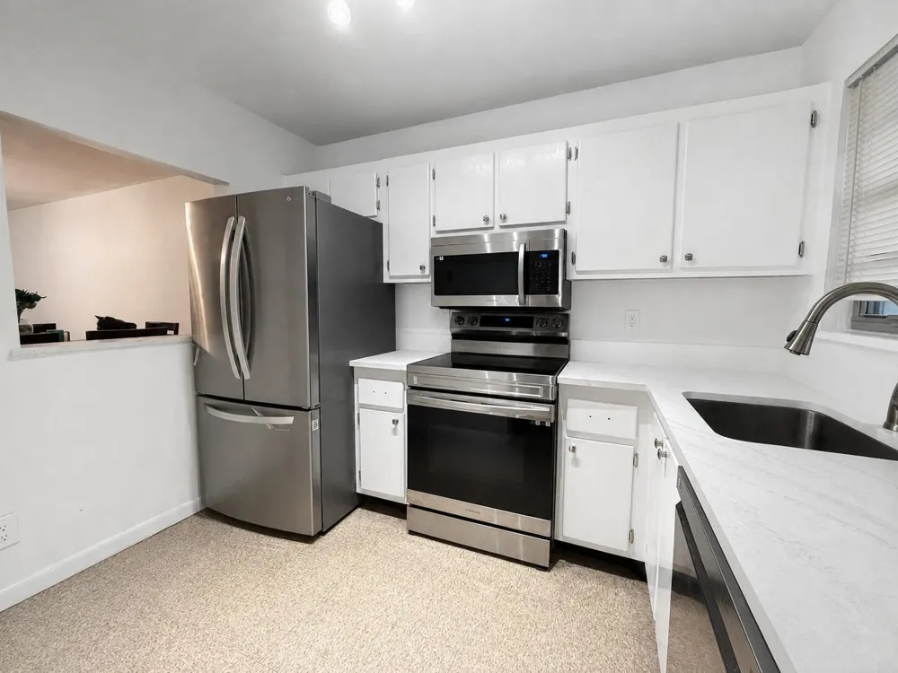 1630 EMBASSY DRIVE #309 West Palm Beach, FL 33401