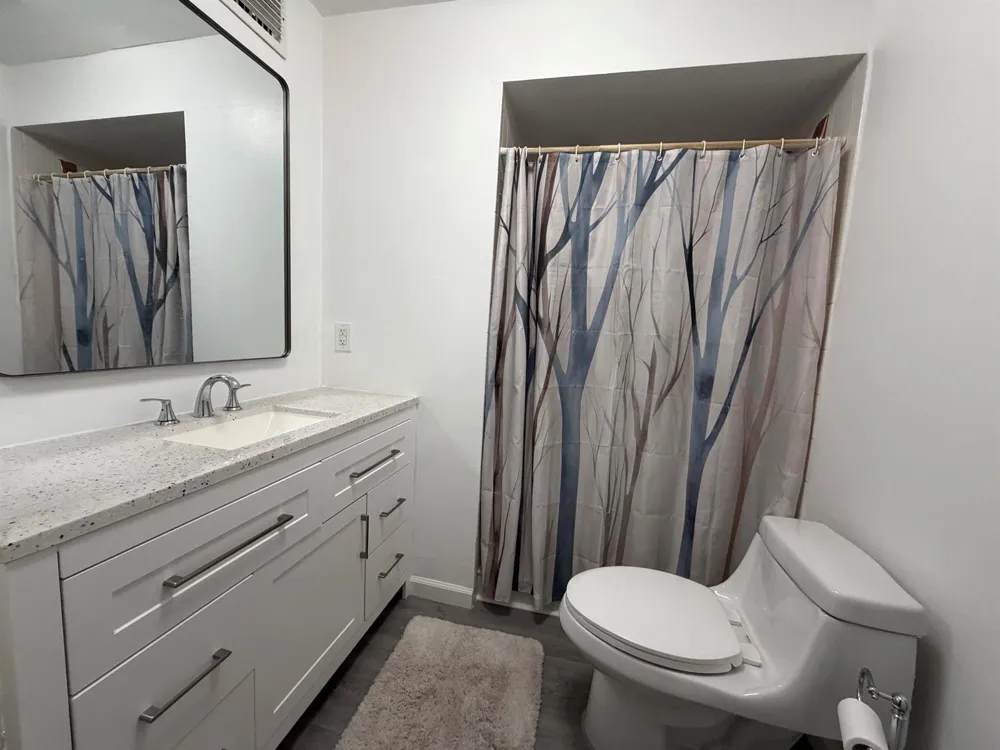 1630 EMBASSY DRIVE #309 West Palm Beach, FL 33401