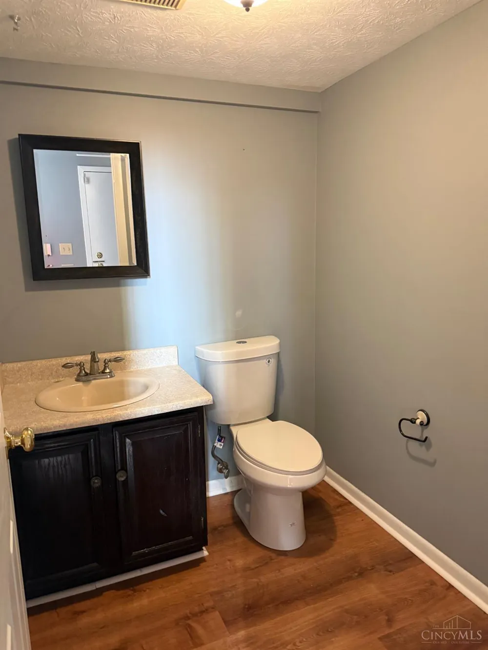 8354 Shadowpoint Court Montgomery, OH 45242
