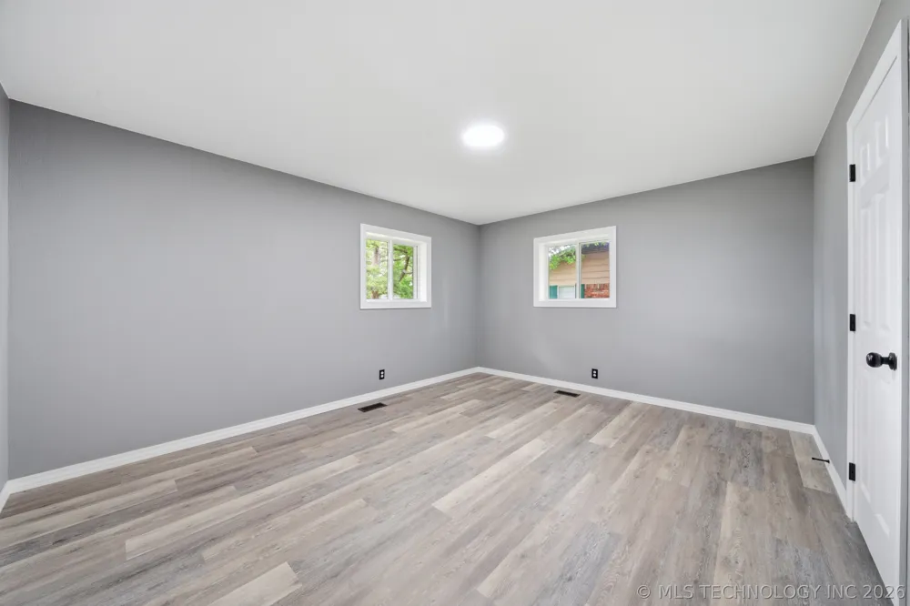 219 E Ozark Street Morris, OK 74445