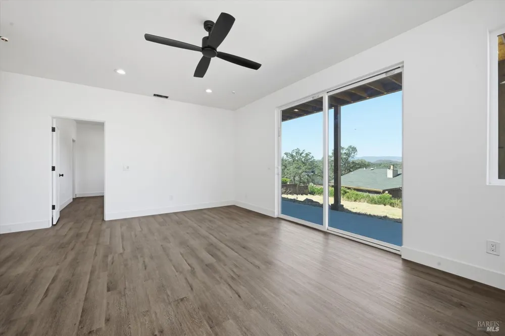 17247 Meadow View Drive Hidden Valley Lake, CA 95467