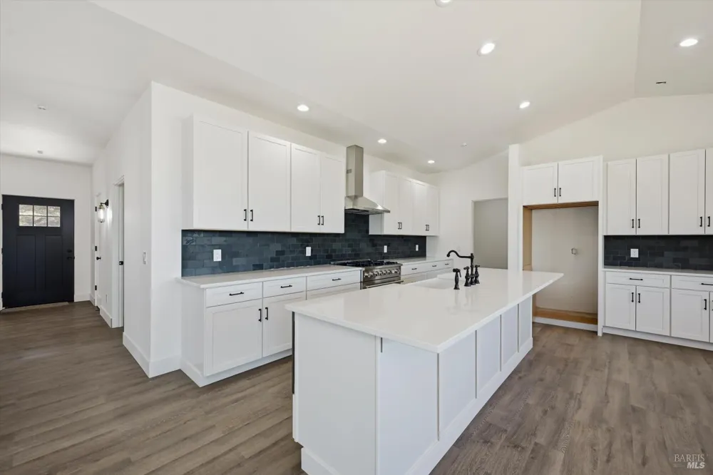17247 Meadow View Drive Hidden Valley Lake, CA 95467