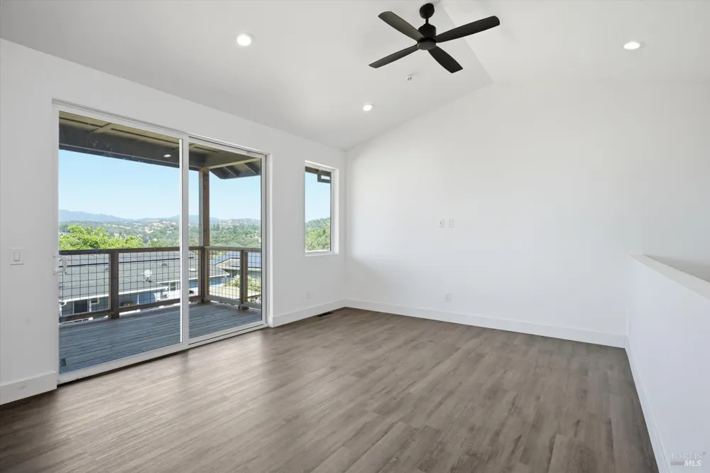 17247 Meadow View Drive Hidden Valley Lake, CA 95467