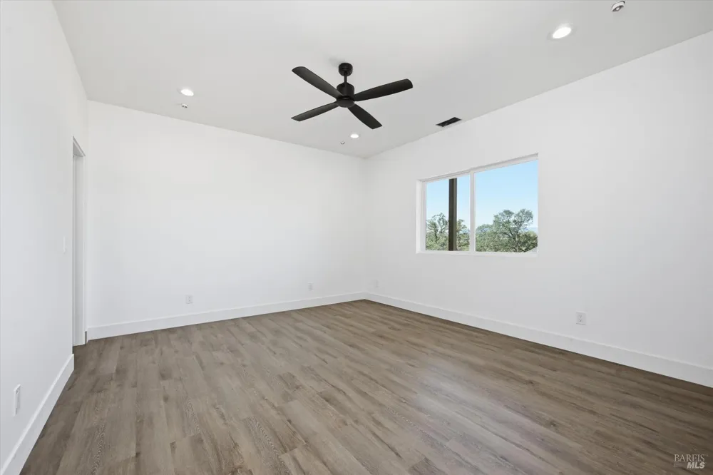 17247 Meadow View Drive Hidden Valley Lake, CA 95467