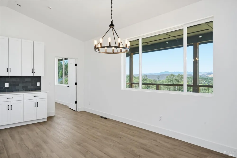 17247 Meadow View Drive Hidden Valley Lake, CA 95467