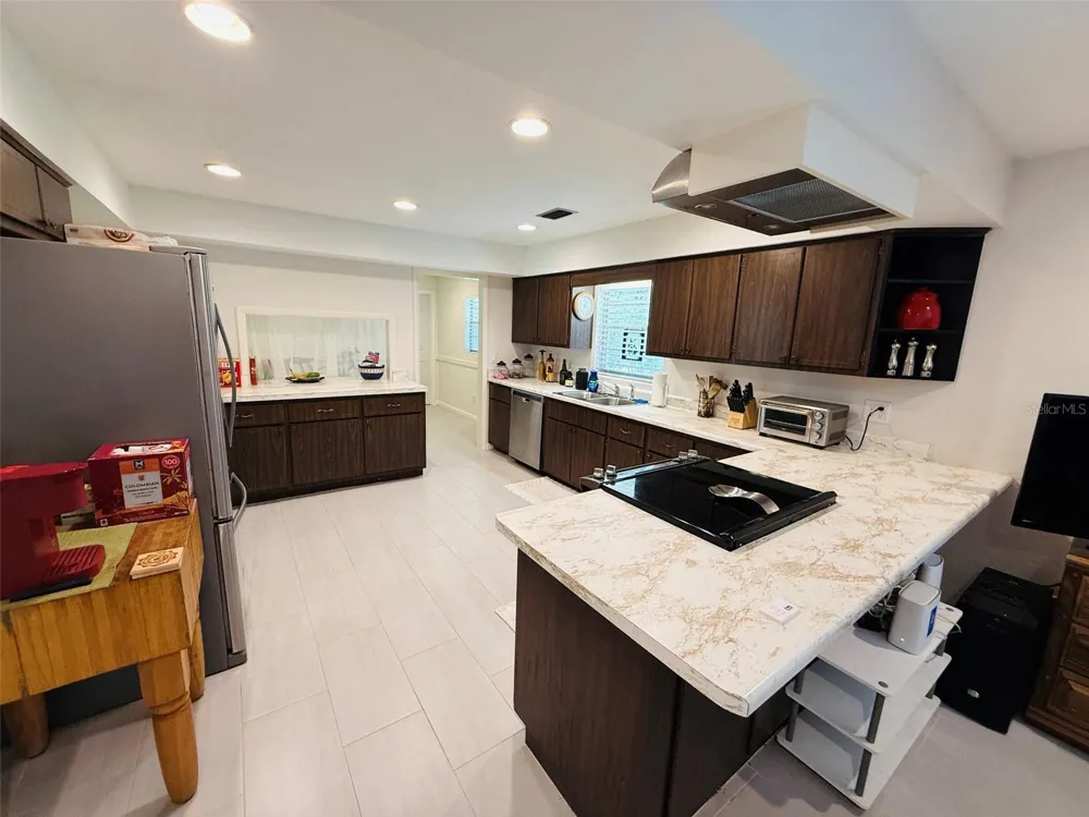 1705 NW 21ST STREET Gainesville, FL 32605