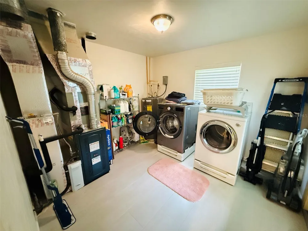 1705 NW 21ST STREET Gainesville, FL 32605