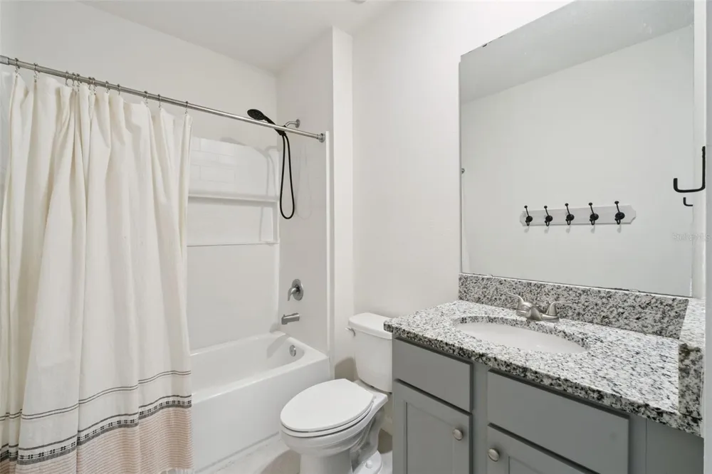 181 LAZIO CIRCLE Debary, FL 32713