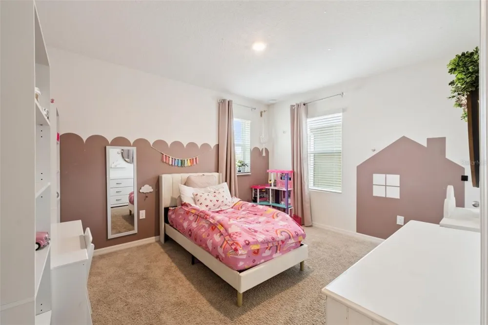 181 LAZIO CIRCLE Debary, FL 32713