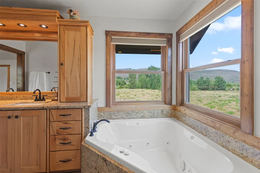 366 Slate Creek Road Silverthorne, CO 80498