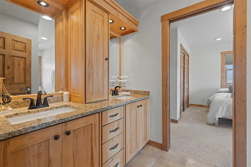 366 Slate Creek Road Silverthorne, CO 80498