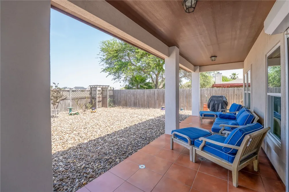13918 Windjammer Drive Corpus Christi, TX 78418