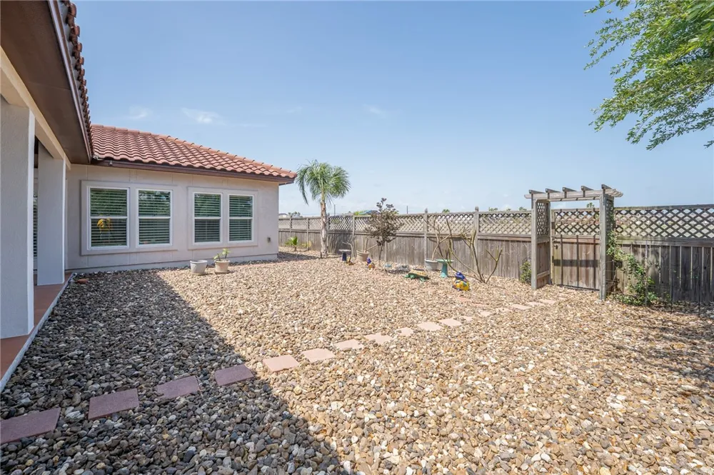 13918 Windjammer Drive Corpus Christi, TX 78418