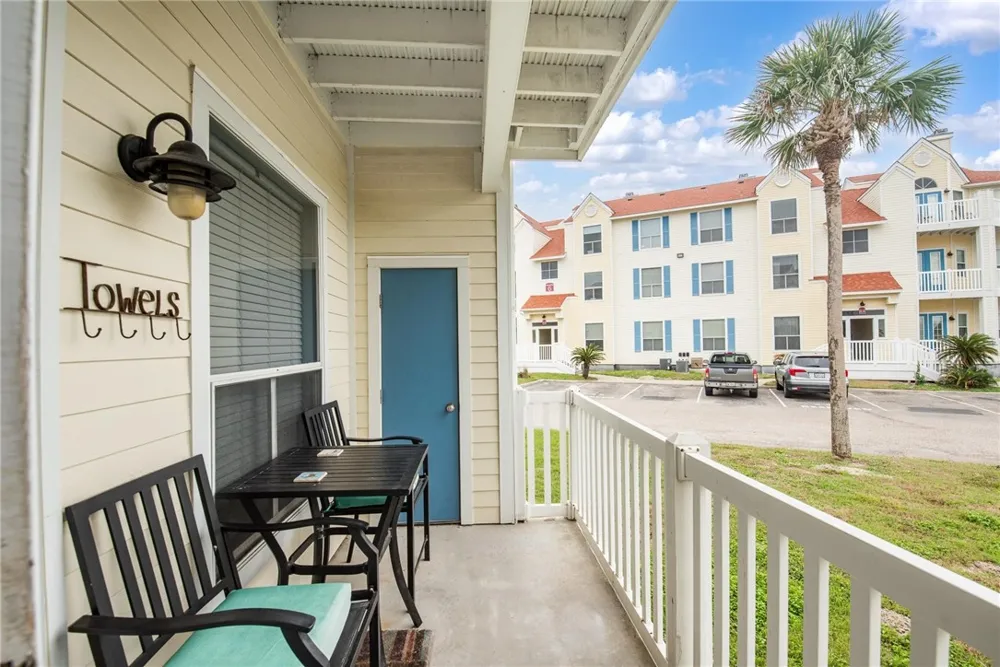 14721 WHITECAP BOULEVARD #180 Corpus Christi, TX 78418