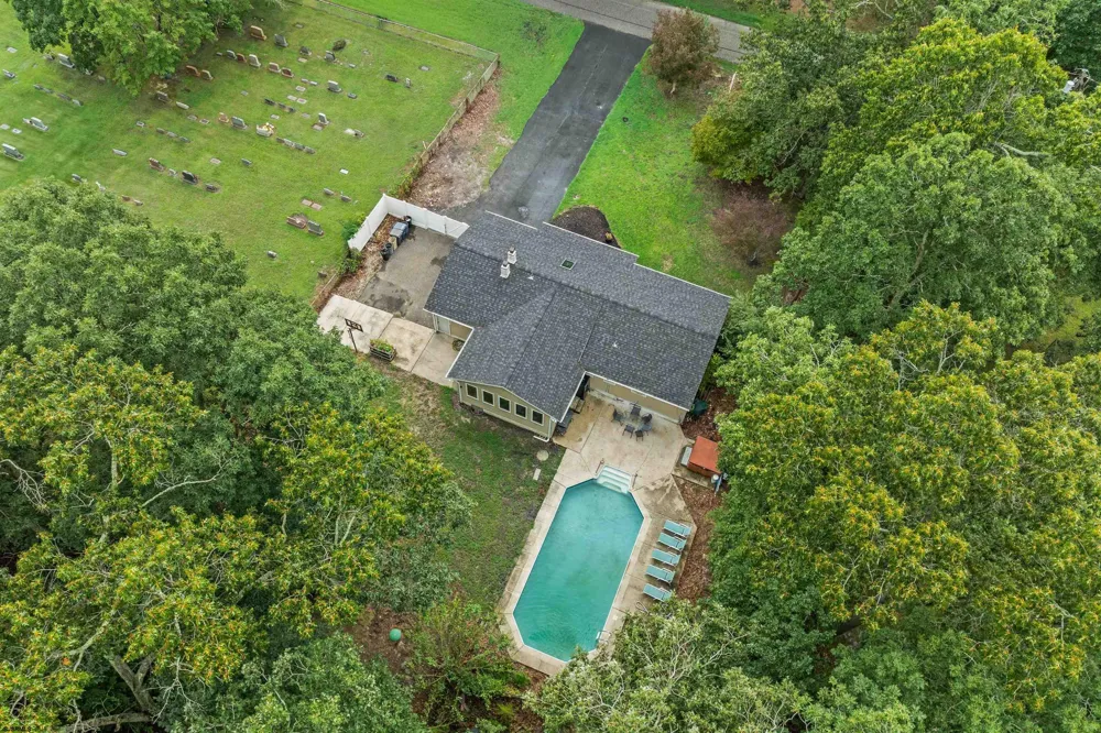 18 Pennsylvania Ave Dorothy, NJ 08317