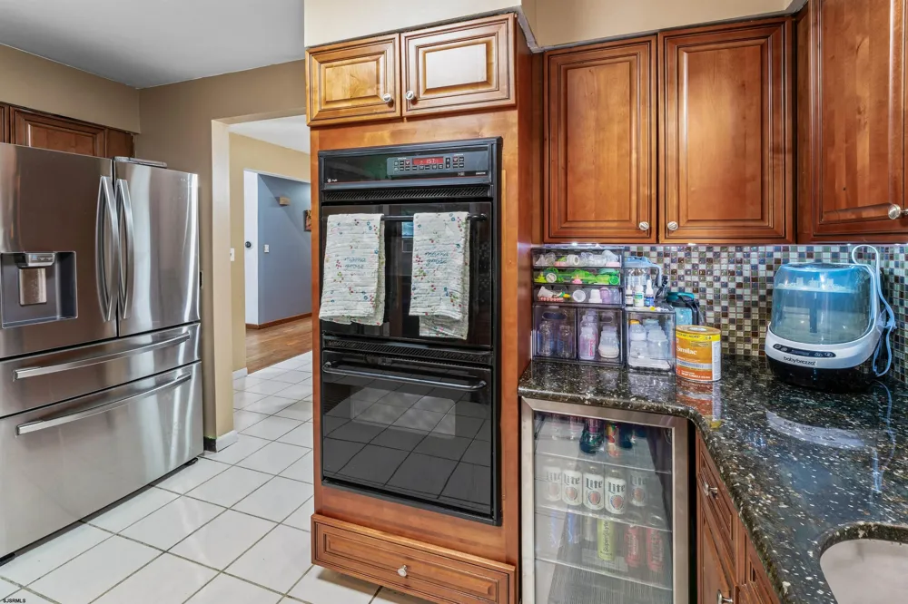 18 Pennsylvania Ave Dorothy, NJ 08317