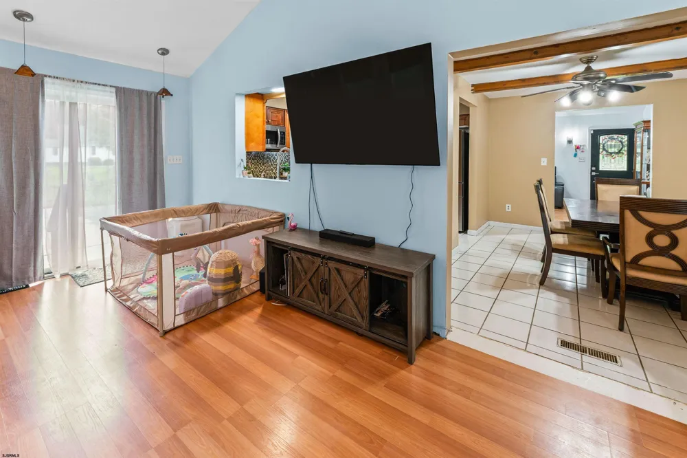 18 Pennsylvania Ave Dorothy, NJ 08317