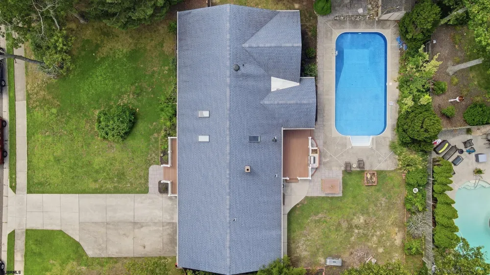 303 Knollwood Dr Egg Harbor Township, NJ 08234