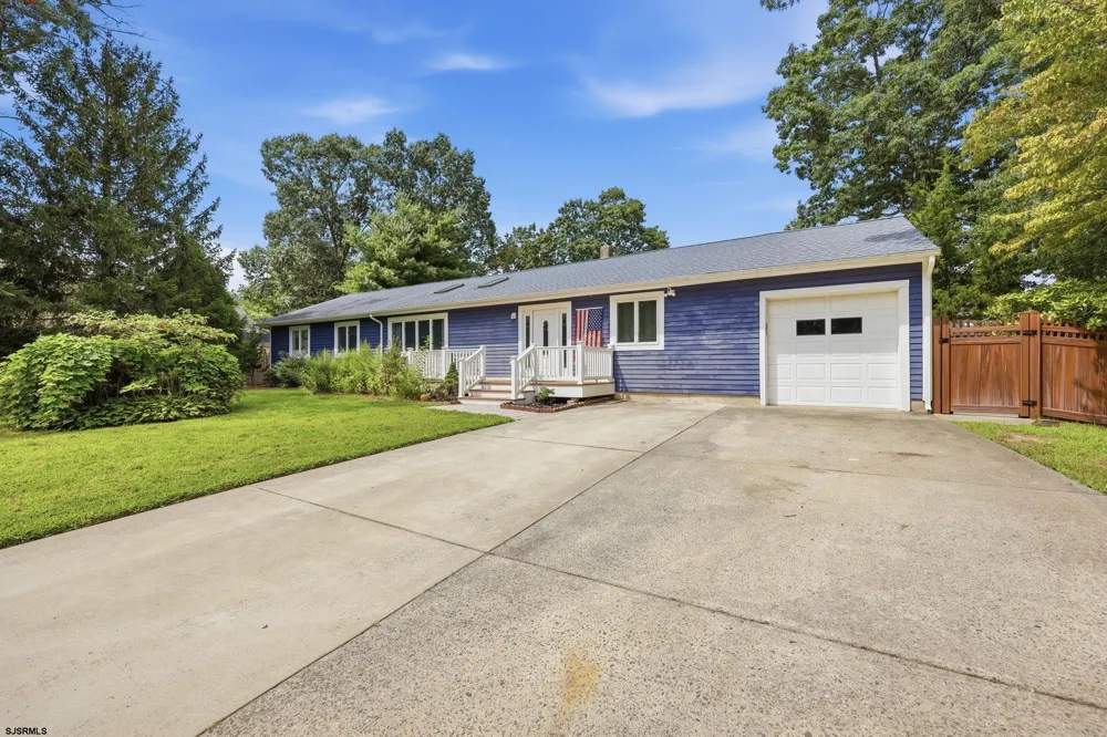 303 Knollwood Dr Egg Harbor Township, NJ 08234