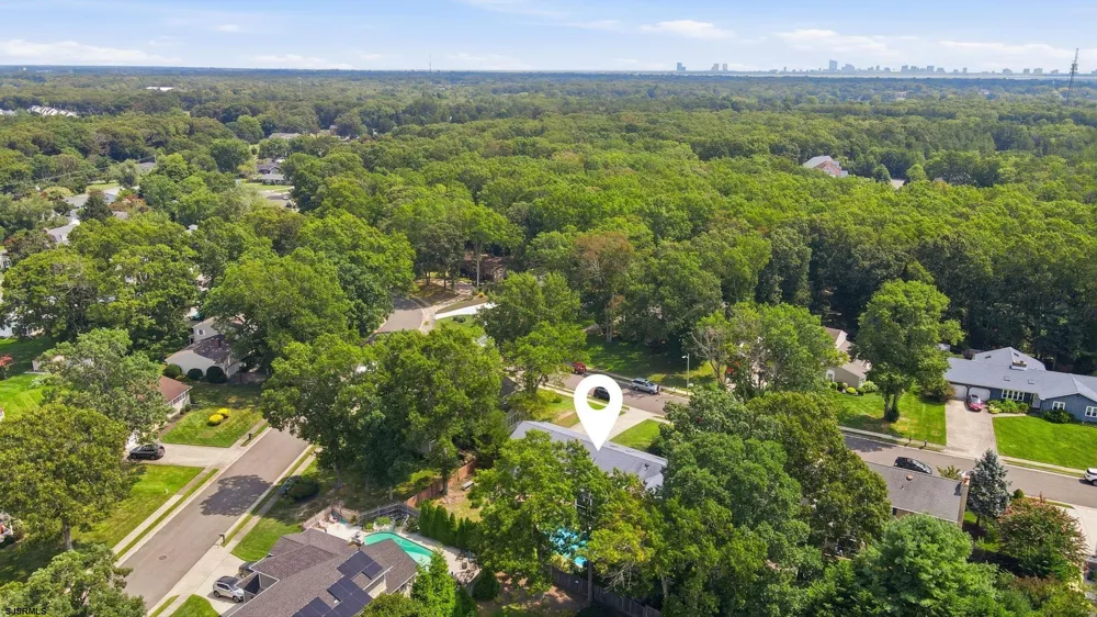 303 Knollwood Dr Egg Harbor Township, NJ 08234