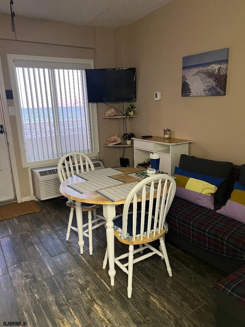 5300 Boardwalk Ventnor, NJ 08406