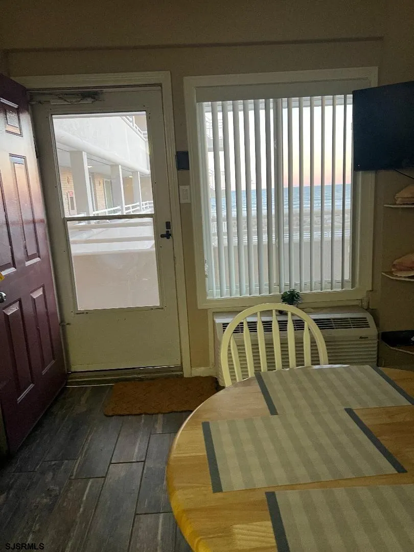 5300 Boardwalk Ventnor, NJ 08406