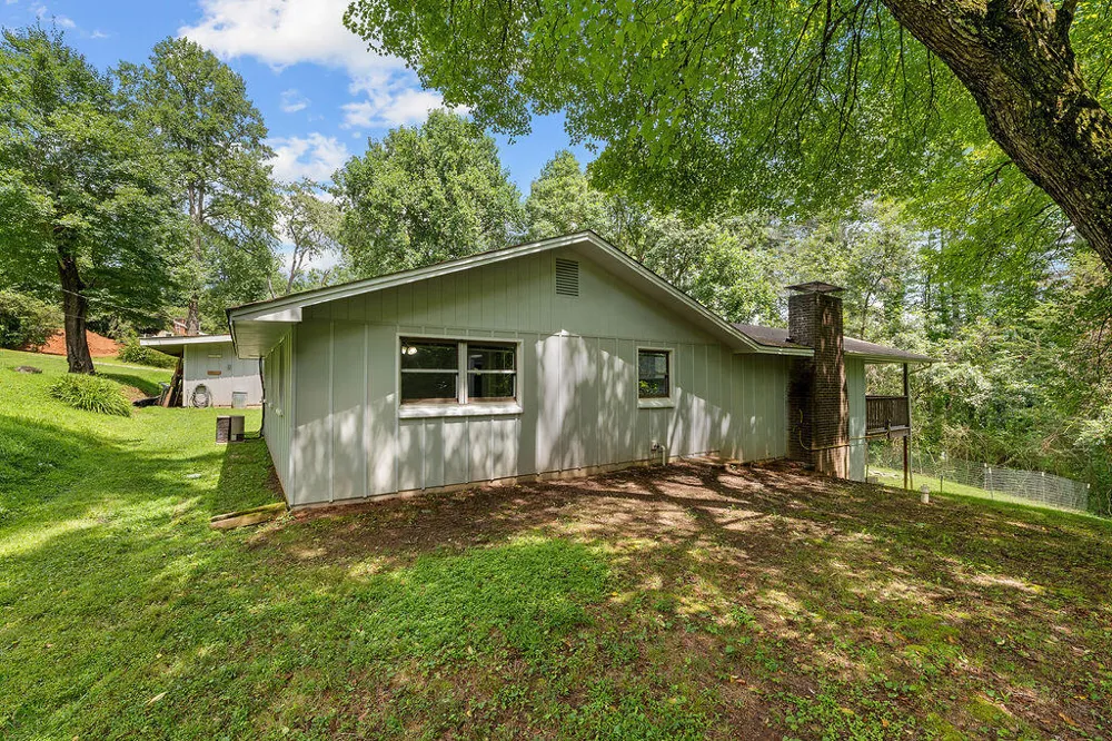 Coweeta Church Rd Otto, NC 28763
