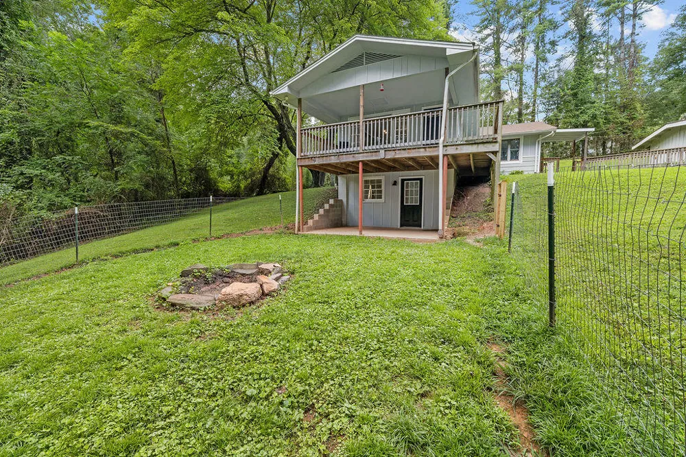 Coweeta Church Rd Otto, NC 28763