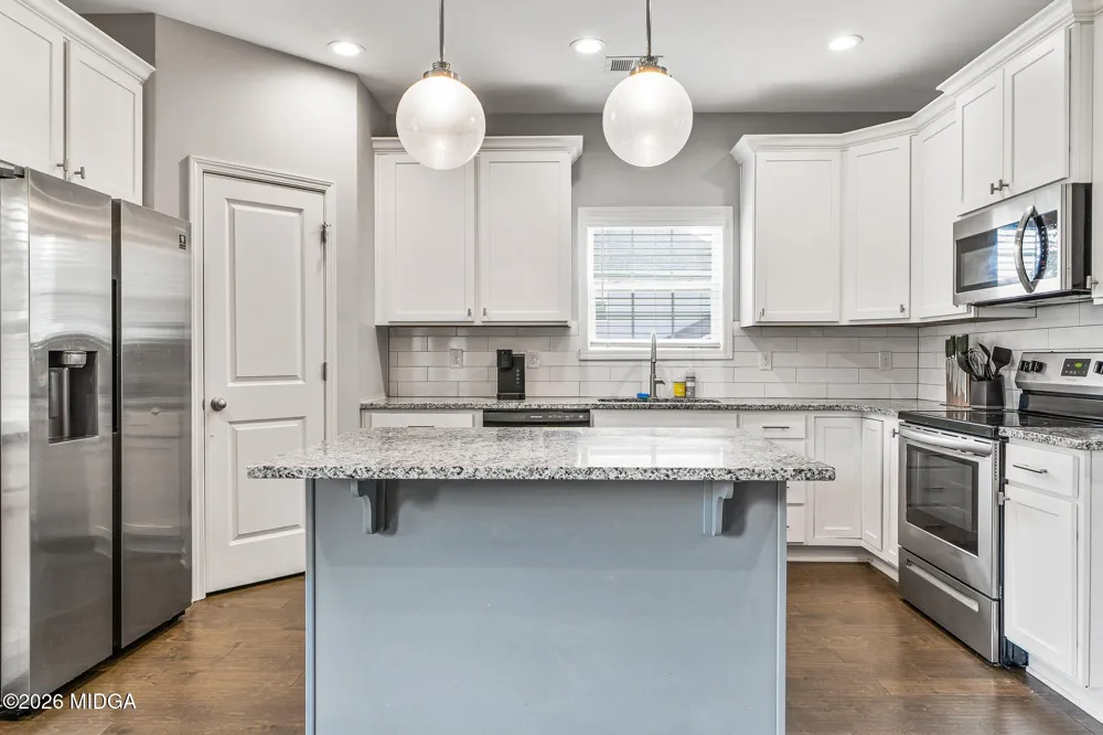 4201 Cornwall Drive Forsyth, GA 31029