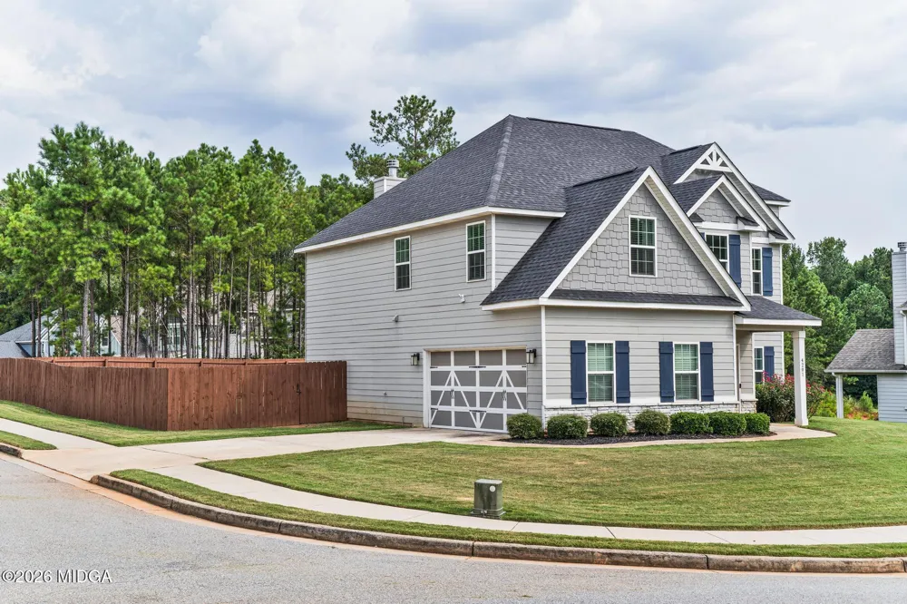 4201 Cornwall Drive Forsyth, GA 31029