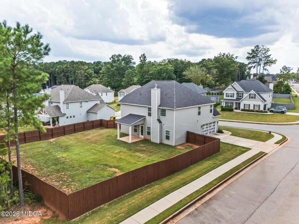 4201 Cornwall Drive Forsyth, GA 31029